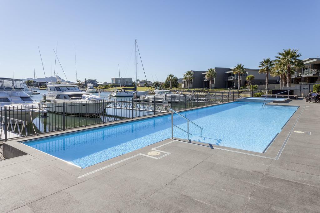 Sovereign Pier On The Waterways Whitianga Kültér fotó