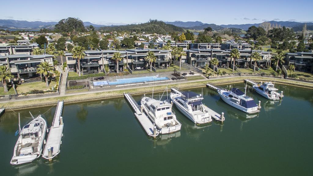 Sovereign Pier On The Waterways Whitianga Kültér fotó